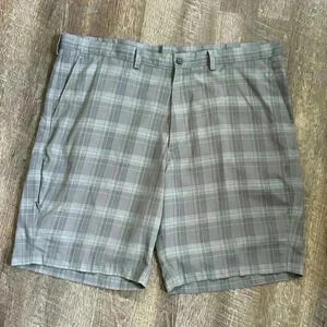💟Men’s HAGGAR Golf Shorts -  Size 42